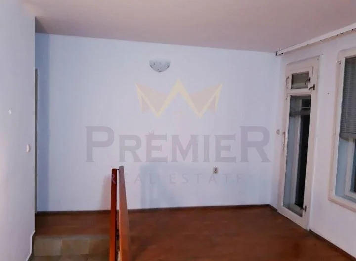 МЕЗОНЕТ ЧЕРВЕН ПЛОЩАД -  - снимка 6 - Имоти Премиер