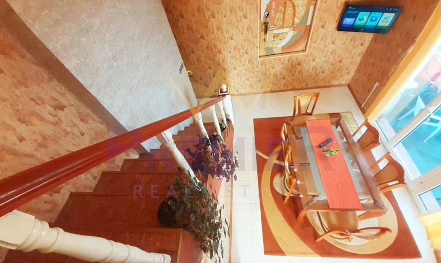 МЕЗОНЕТ ДВЕ СПАЛНИ МНОГО ПРОСТОРЕН - - снимка 14 - Имоти Премиер