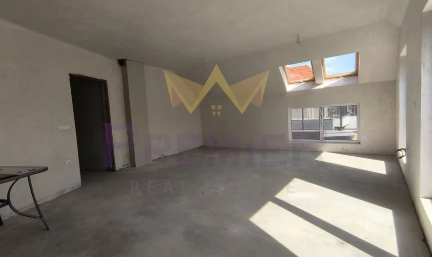 Мезонет кв. Аспарухово 180.04 кв.м. -  - снимка 13 - Имоти Премиер