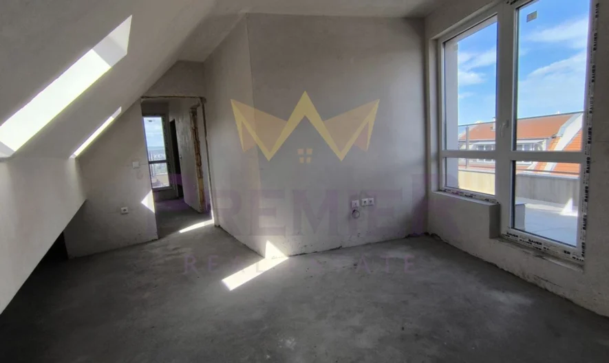 Мезонет кв. Аспарухово 180.04 кв.м. -  - снимка 16 - Имоти Премиер