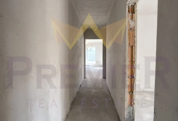 Агенция за недвижими имоти - Имоти Премиер - имот - 985633, Цена: 205999 EUR