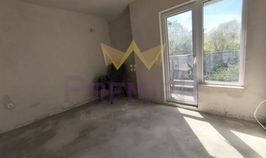 Мезонет кв. Аспарухово 180.04 кв.м. -  - снимка 4 - Имоти Премиер