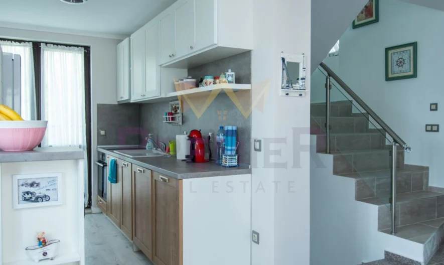 МЕЗОНЕТ С МОРСКА ПАНОРАМА ОТ ВСИЧКИ СТАИ 3 СПАЛНИ И 2 ПАРКОМЕСТА - - снимка 6 - Имоти Премиер