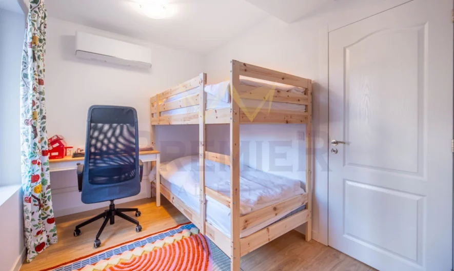 МЕЗОНЕТ СЪС СОБСТВЕН ДВОР, кв. Галата, гр. Варна -  - снимка 10 - Имоти Премиер