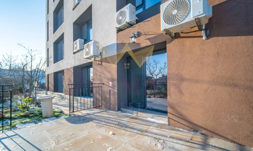 МЕЗОНЕТ СЪС СОБСТВЕН ДВОР, кв. Галата, гр. Варна -  - снимка 19 - Имоти Премиер