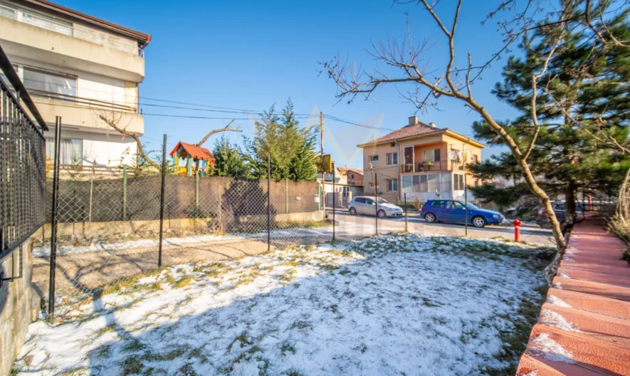 МЕЗОНЕТ СЪС СОБСТВЕН ДВОР, кв. Галата, гр. Варна -  - снимка 20 - Имоти Премиер