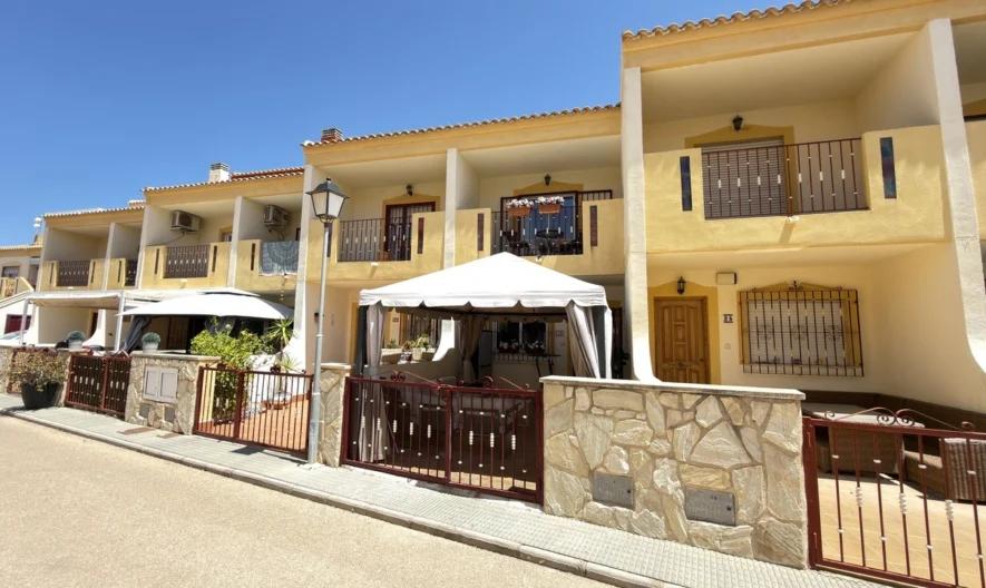 Duplex v La Seniya, Alikante (3 hálószoba, 2 fürdőszoba) -  - snimka 1 - Imoti Premier