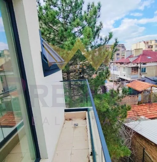 Мезонет в Сърцето на Левски 1, Варна -  - снимка 9 - Имоти Премиер