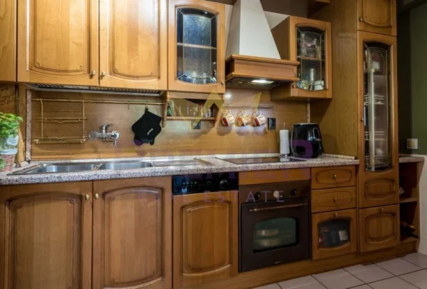 Агенция за недвижими имоти - Имоти Премиер - имот - 1041429, Цена: 1700000 EUR