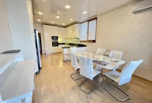 Агенция за недвижими имоти - Имоти Премиер - имот - 1108923, Цена: 355000 EUR