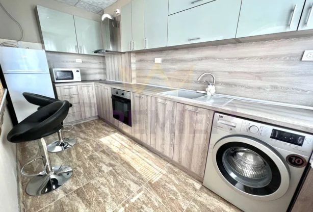 Агенция за недвижими имоти - Имоти Премиер - имот - 1027156, Цена: 650 EUR