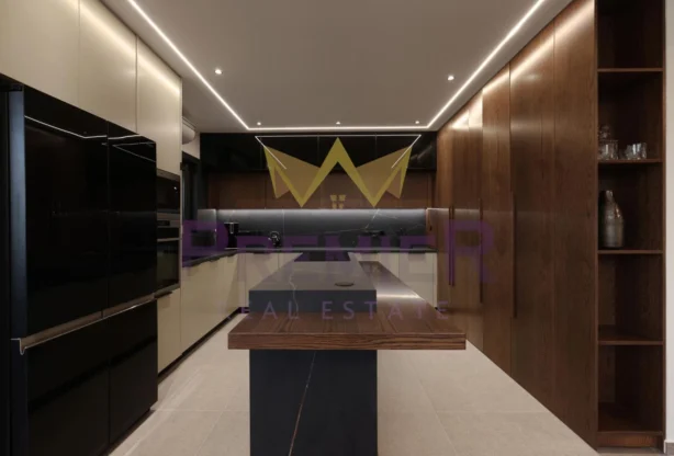 Агенция за недвижими имоти - Имоти Премиер - имот - 1177903, Цена: 990000 EUR