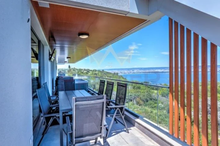 МНОГОСТАЕН АПАРТАМЕНТ, ГАЛАТА -  - снимка 14 - Имоти Премиер