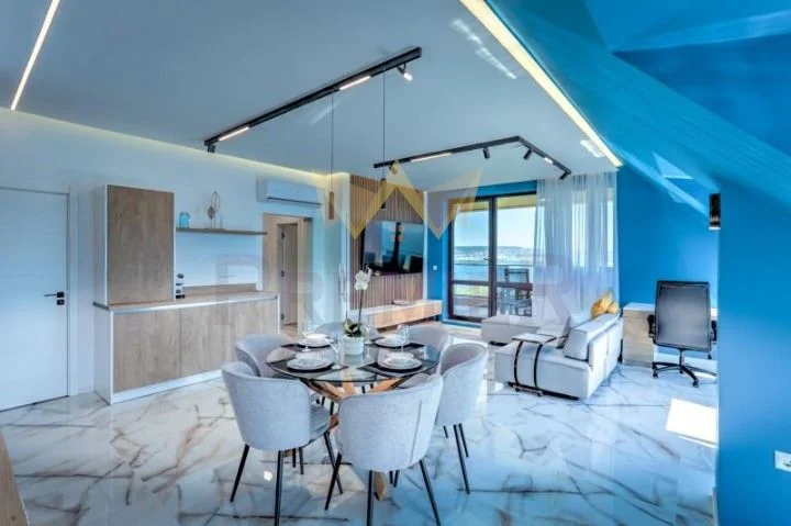 МНОГОСТАЕН АПАРТАМЕНТ, ГАЛАТА -  - снимка 2 - Имоти Премиер