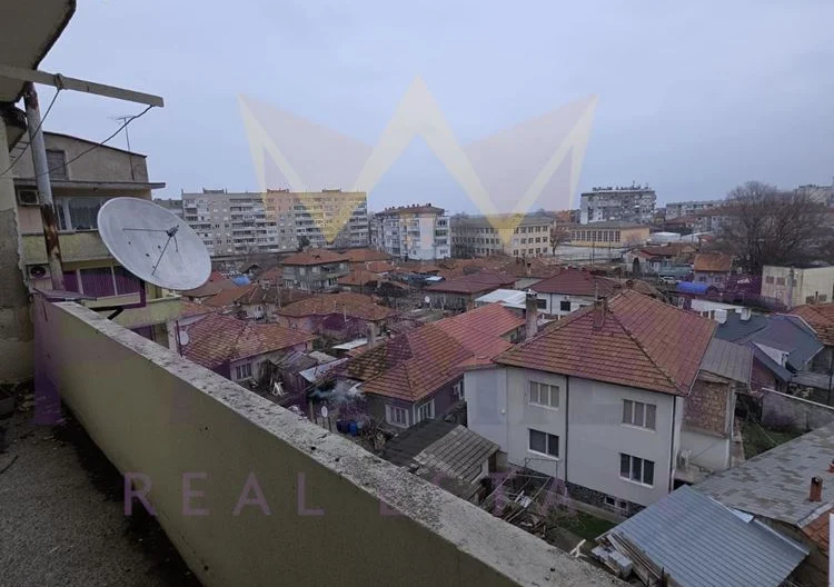 Многостаен апартамент, гр. Силистра - - снимка 11 - Имоти Премиер