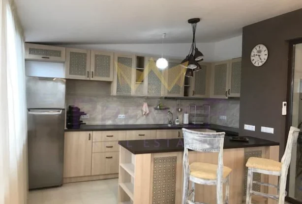 Агенция за недвижими имоти - Имоти Премиер - имот - 1000572, Цена: 1533.876 EUR