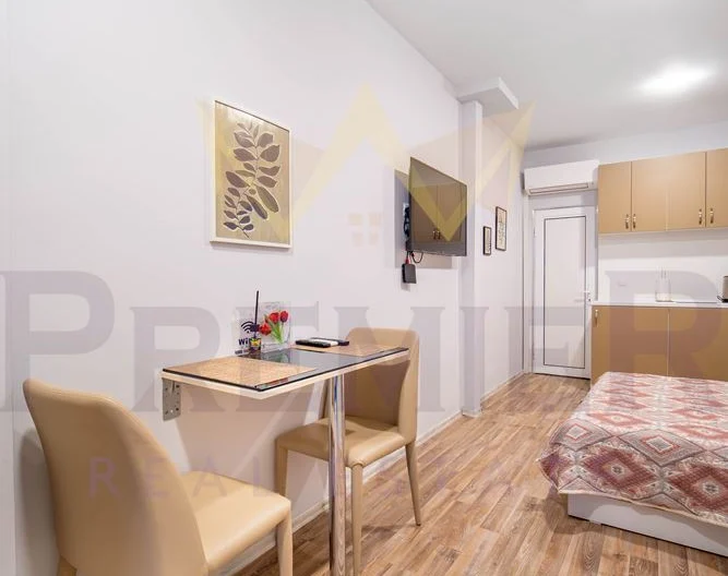 Многостаен апартамент, разделен на три отделни в идеален център на гр. Варна -  - снимка 13 - Имоти Премиер