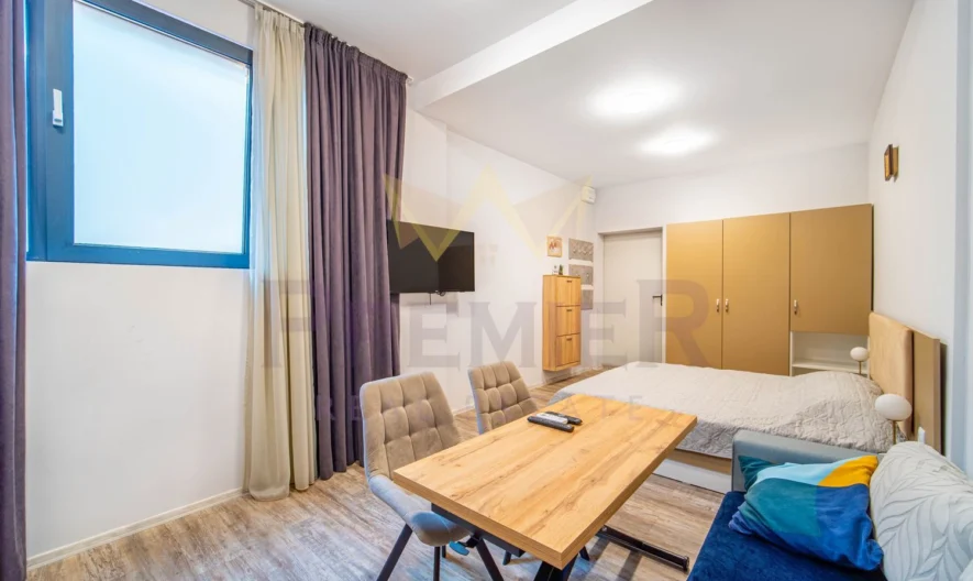 Многостаен апартамент, разделен на три отделни в идеален център на гр. Варна -  - снимка 16 - Имоти Премиер