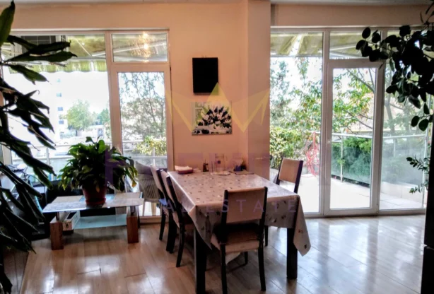 Агенция за недвижими имоти - Имоти Премиер - имот - 870024, Цена: 220000 EUR