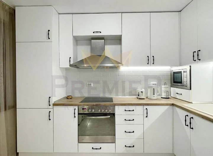 МНОГОСТАЕН АПАРТАМЕНТ, ШИРОК ЦЕНТЪР -  - снимка 2 - Имоти Премиер