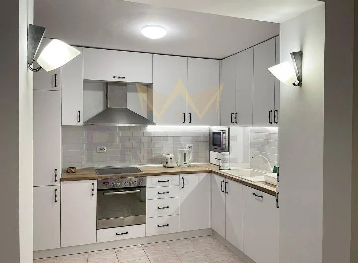 МНОГОСТАЕН АПАРТАМЕНТ, ШИРОК ЦЕНТЪР - - снимка 3 - Имоти Премиер