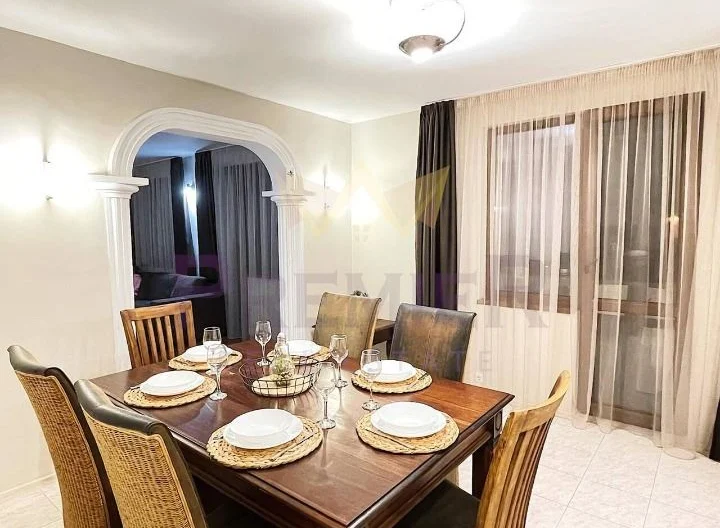 МНОГОСТАЕН АПАРТАМЕНТ, ШИРОК ЦЕНТЪР - - снимка 5 - Имоти Премиер