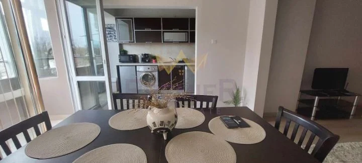 МНОГОСТАЕН АПАРТАМЕНТ, ЦЕНТЪР - - снимка 1 - Имоти Премиер