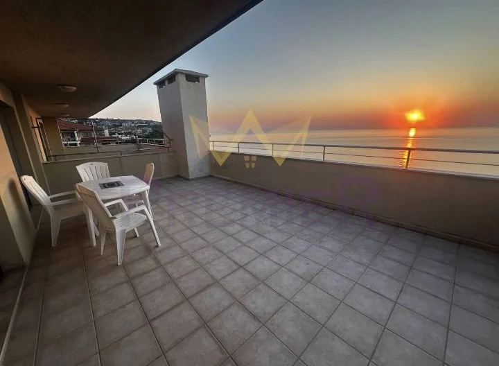 Многостаен апартамент в г.Бяла -  - снимка 6 - Имоти Премиер