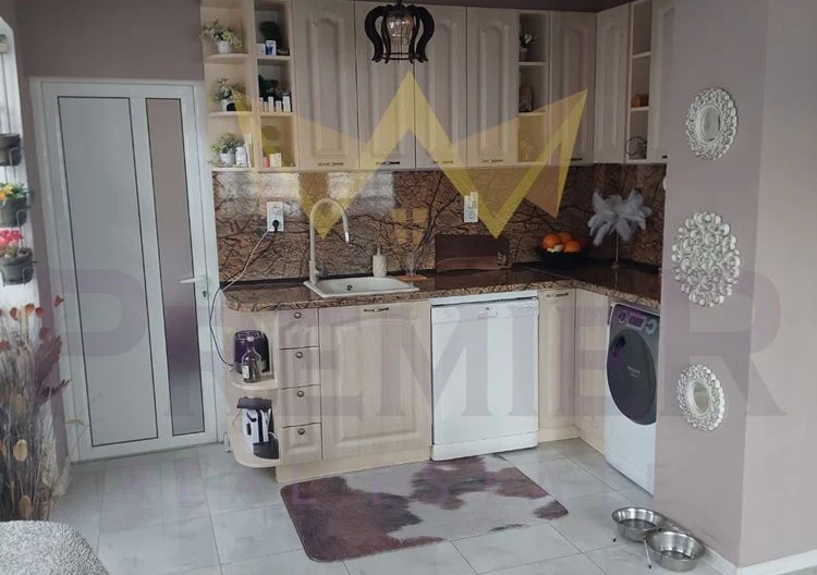 Многостаен апартамент в центъра -  - снимка 3 - Имоти Премиер