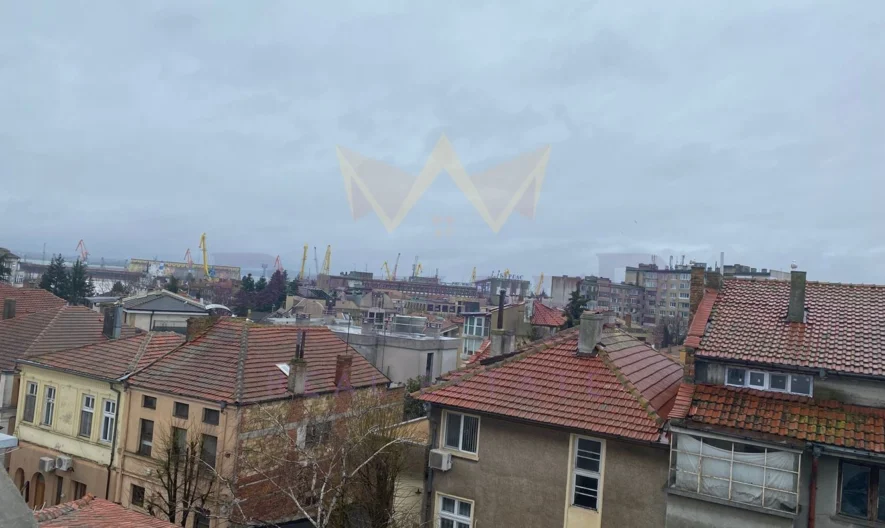 Многостаен апартамент в центъра на Бургас -  - снимка 14 - Имоти Премиер