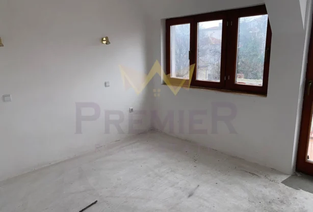 Агенция за недвижими имоти - Имоти Премиер - имот - 1192072, Цена: 520000 EUR