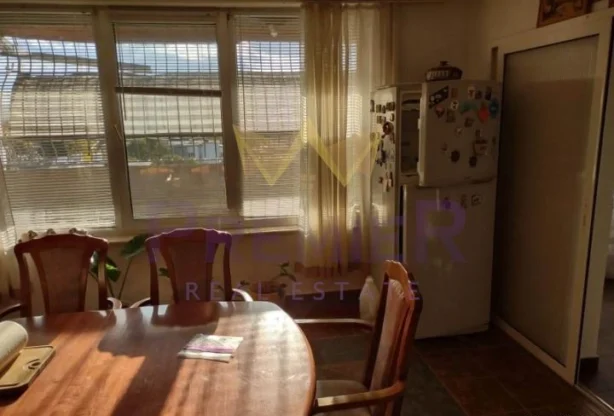 Агенция за недвижими имоти - Имоти Премиер - имот - 1072669, Цена: 818.0672 EUR