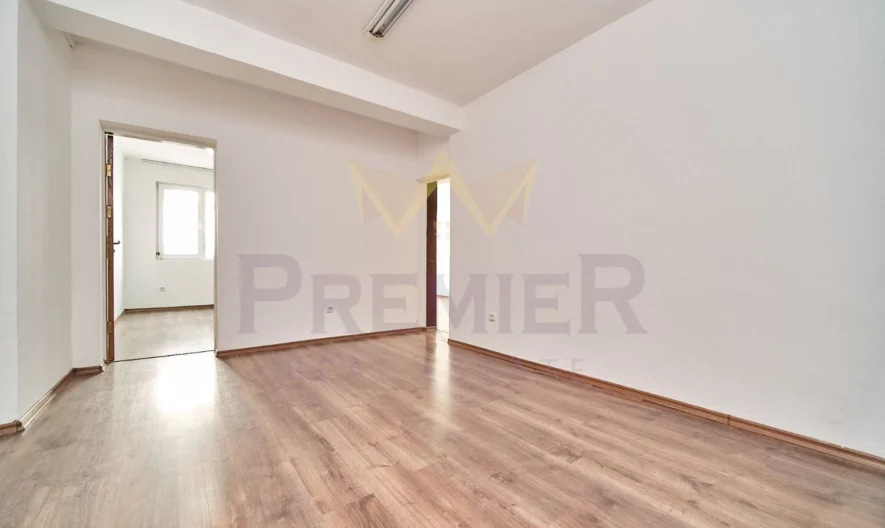 Многостаен / Ателие Лятно кино – Окръжна болница - - снимка 6 - Имоти Премиер