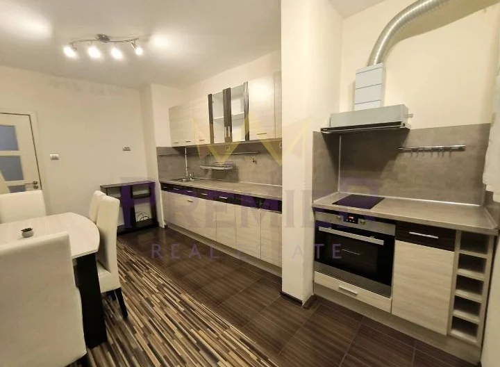 Агенция за недвижими имоти - Имоти Премиер - имот - 1157255, Цена: 190000 EUR