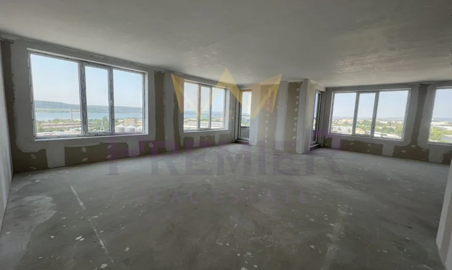 МНОГОСТАЕН ПАНОРАМЕН АПАРТАМЕНТ - - снимка 2 - Имоти Премиер