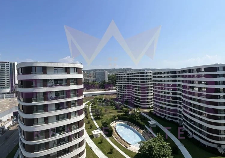 МНОГОСТАЕН ПАНОРАМЕН АПАРТАМЕНТ -  - снимка 33 - Имоти Премиер