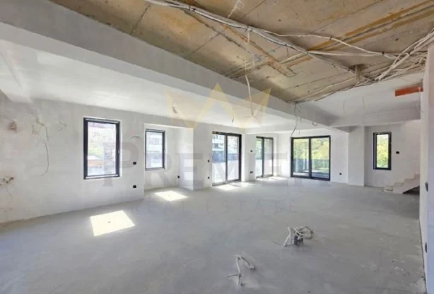 Четиристайни апартаменти София - имот - 1157969 . 274 м<sup>2</sup>, Цена: 712000 EUR