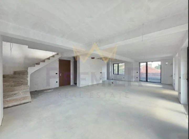 Агенция за недвижими имоти - Имоти Премиер - имот - 1157969, Цена: 712000 EUR