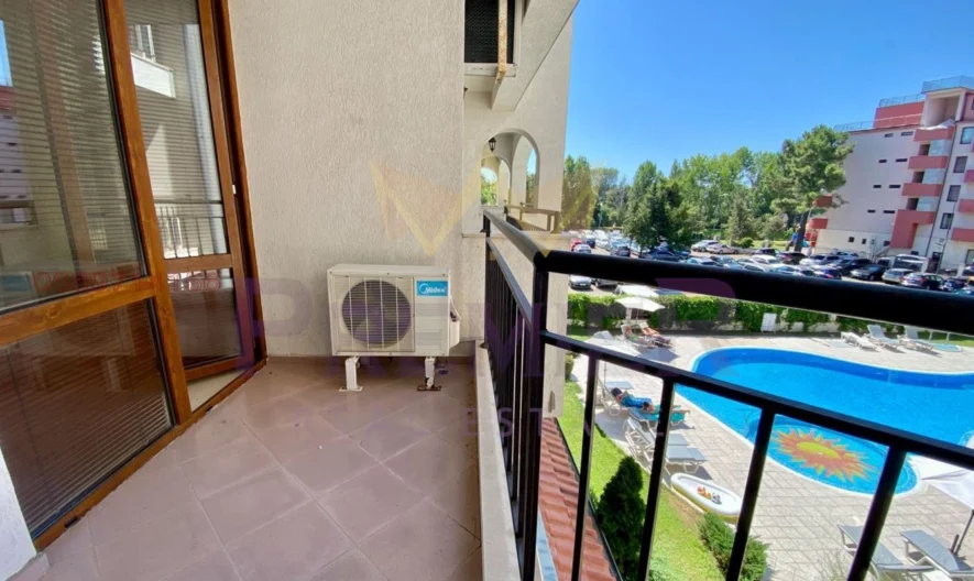 Модерен 2-стаен апартамент с балкон и басейн близо до морето в к.к Сл.бряг -  - снимка 4 - Имоти Премиер