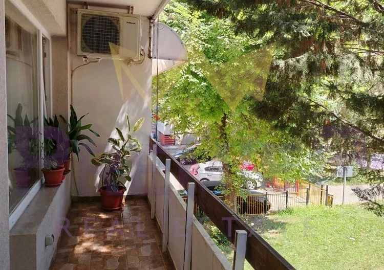 Модерен тристаен апартамент с отлична локация в гр. Несебър - - снимка 5 - Имоти Премиер