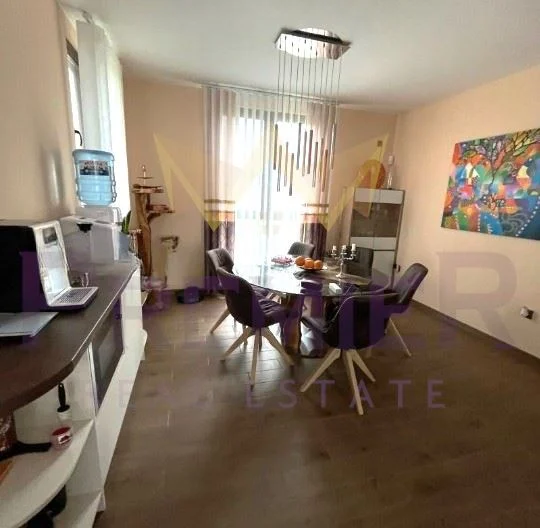 Модерна двуетажна  къща  в с.Ковачевци -  - снимка 6 - Имоти Премиер