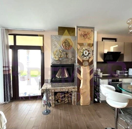 Модерна двуетажна  къща  в с.Ковачевци -  - снимка 9 - Имоти Премиер