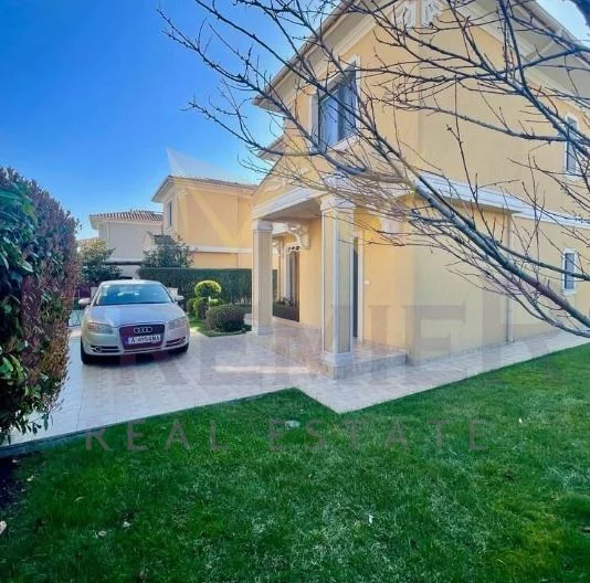 Модерна двуетажна вила в луксозен комплекс „Виктория Лейкс“, гр. Поморие -  - снимка 3 - Имоти Премиер