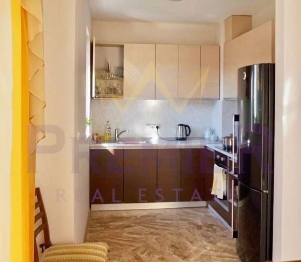 Модерна двуетажна вила в луксозен комплекс „Виктория Лейкс“, гр. Поморие -  - снимка 4 - Имоти Премиер