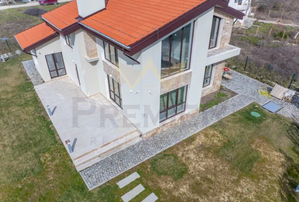 Агенция за недвижими имоти - Имоти Премиер - имот - 1192556, Цена: 390000 EUR
