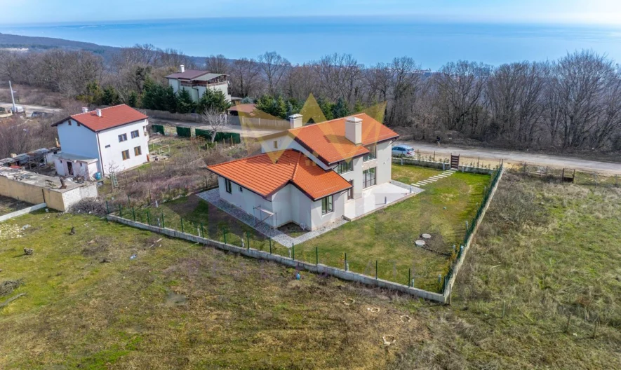 🏡 МОДЕРНА ЕДНОФАМИЛНА КЪЩА С АКТ 16 И НЕСКРИВАЕМА МОРСКА ПАНОРАМА - - снимка 12 - Имоти Премиер