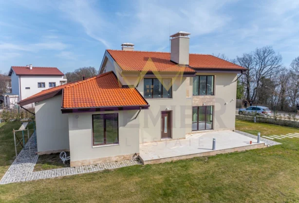 Агенция за недвижими имоти - Имоти Премиер - имот - 1192556, Цена: 390000 EUR