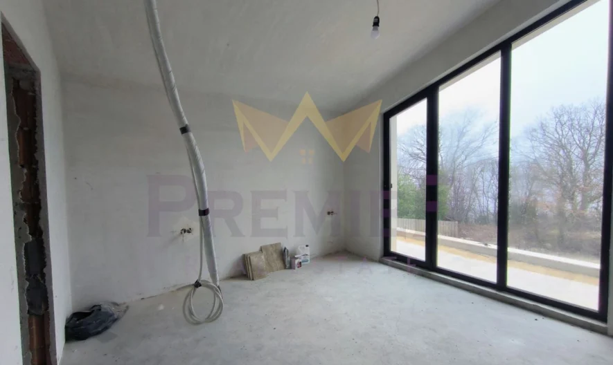 🏡 МОДЕРНА ЕДНОФАМИЛНА КЪЩА С АКТ 16 И НЕСКРИВАЕМА МОРСКА ПАНОРАМА - - снимка 40 - Имоти Премиер