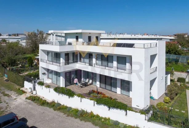 Агенция за недвижими имоти - Имоти Премиер - имот - 946247, Цена: 390000 EUR