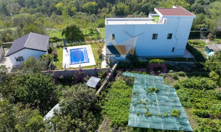 Модерна  къща с уникална морска панорама в град Балчик ! -  - снимка 37 - Имоти Премиер